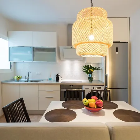 Apartment City, Sun And Living