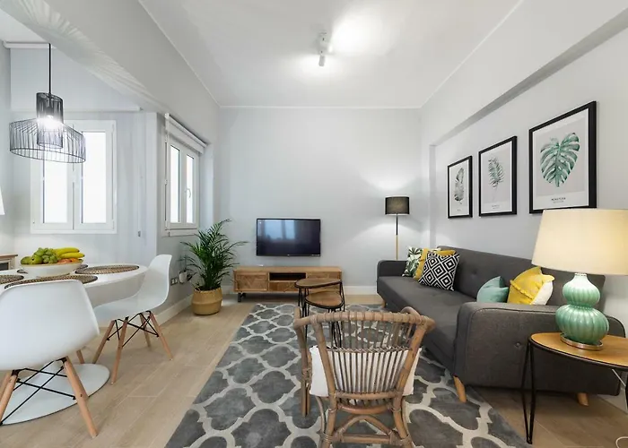 City, Sun And Living