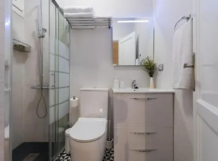 City, Sun And Living