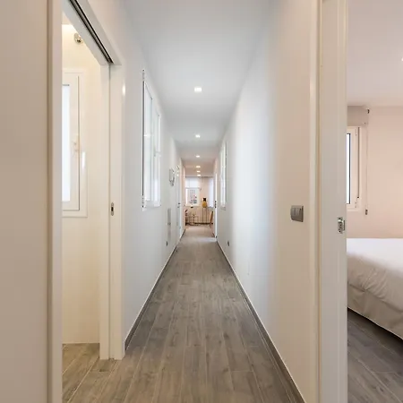 City, Sun And Living Appartamento