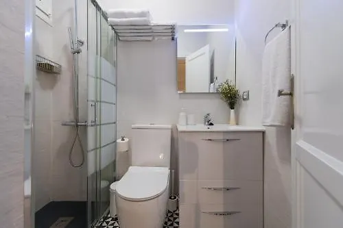 City, Sun And Living