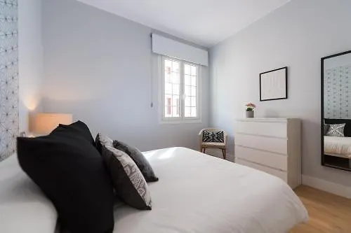 City, Sun And Living