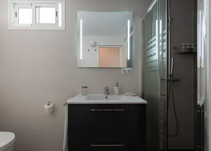 City, Sun And Living דירה