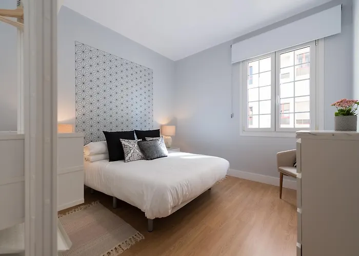 City, Sun And Living דירה