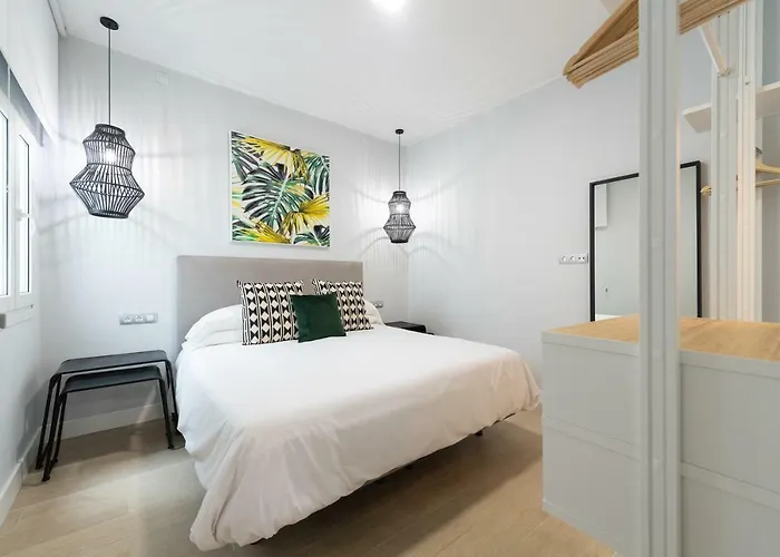 City, Sun And Living דירה